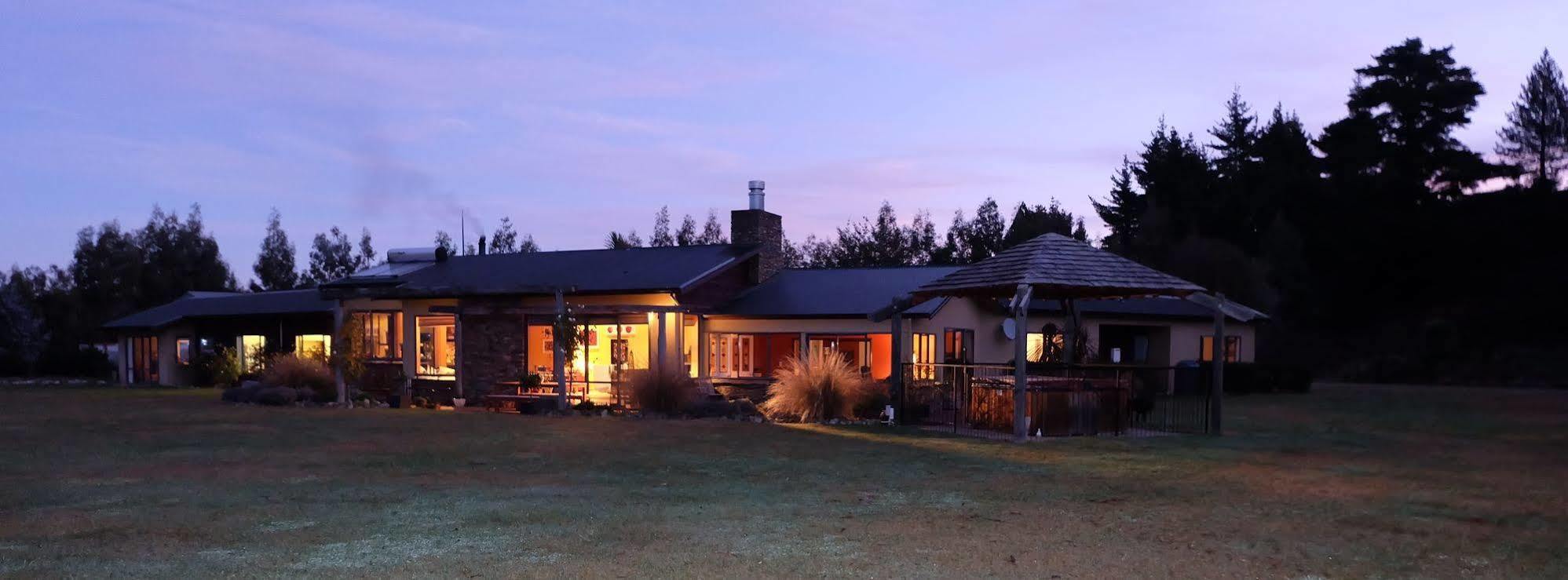 Mount Maude Country Lodge Wanaka Zewnętrze zdjęcie