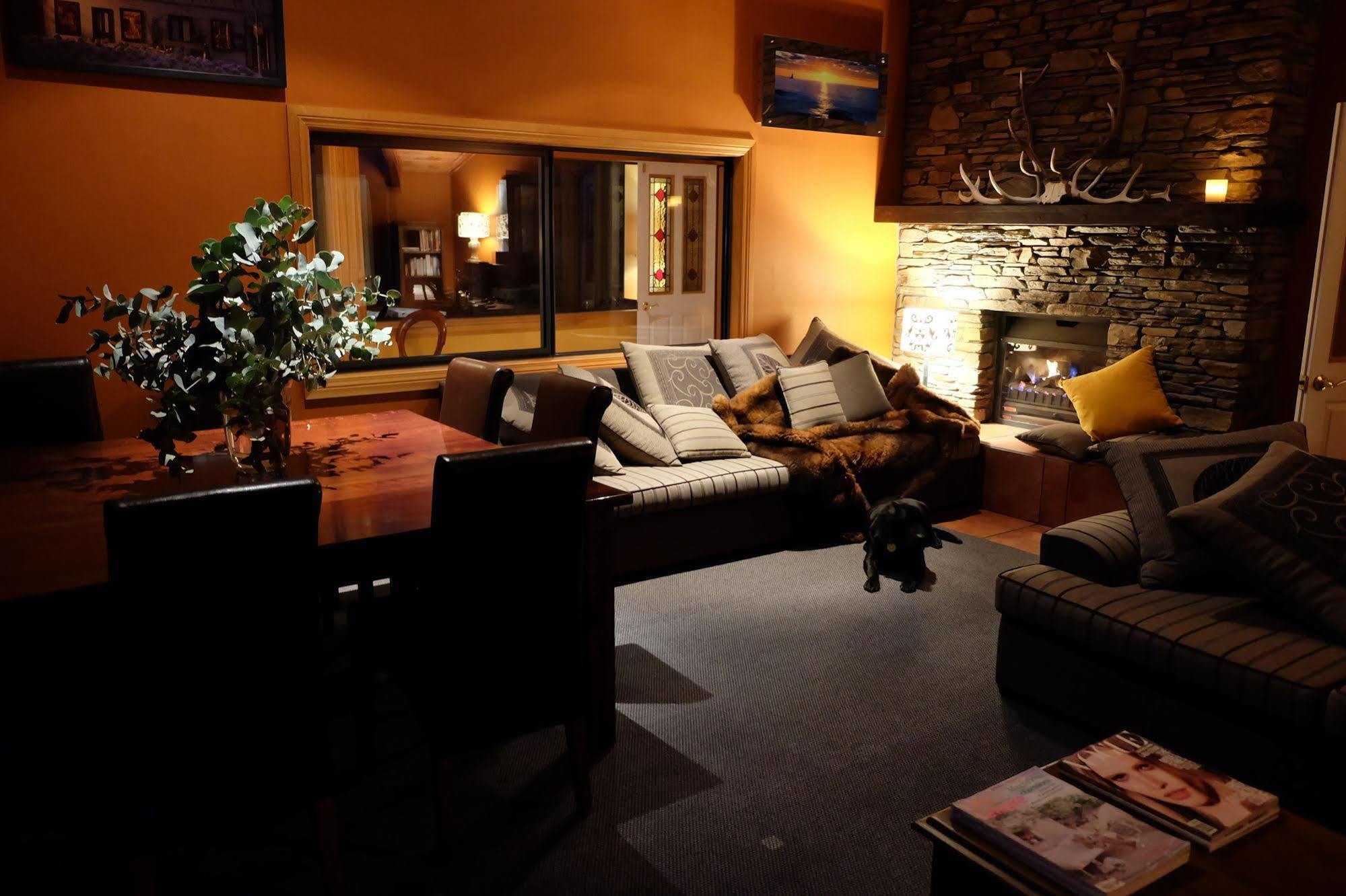 Mount Maude Country Lodge Wanaka Zewnętrze zdjęcie